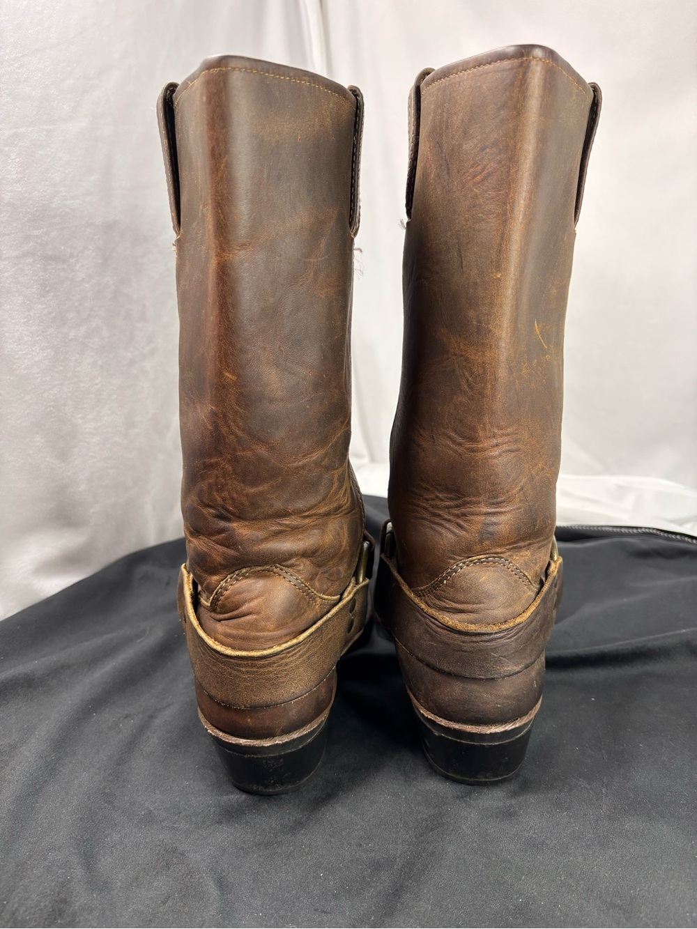 FRYE Harness 12R Brown Distressed Leather Boots Women’s Size 7.5 M - Picture 4 of 8